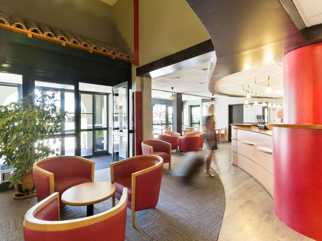 ACE Hôtel Travel Fabrègues - A9 Montpellier Sud Exterior foto